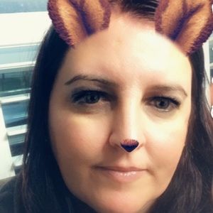 Meet your Posher, Shana